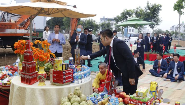 Động thổ là nghi lễ quan trọng khi xây nhà