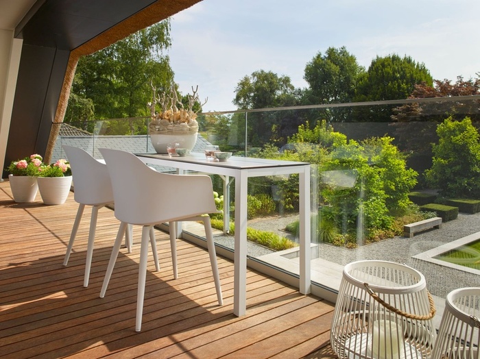 Thiết kế ban công phong cách hiện đại trẻ trung, khỏe khoắn