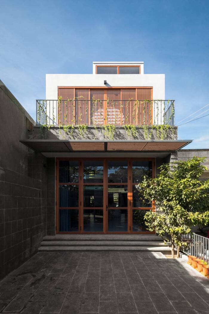 6 giải pháp chống nóng cho nhà hướng Tây hiệu quả 4 Sử dụng vật liệu cách nhiệt để chống nóng hiệu quả hơn