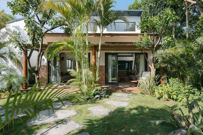 Biệt thự ở quê mang phong cách nhiệt đới thiết kế với lối kiến trúc mở